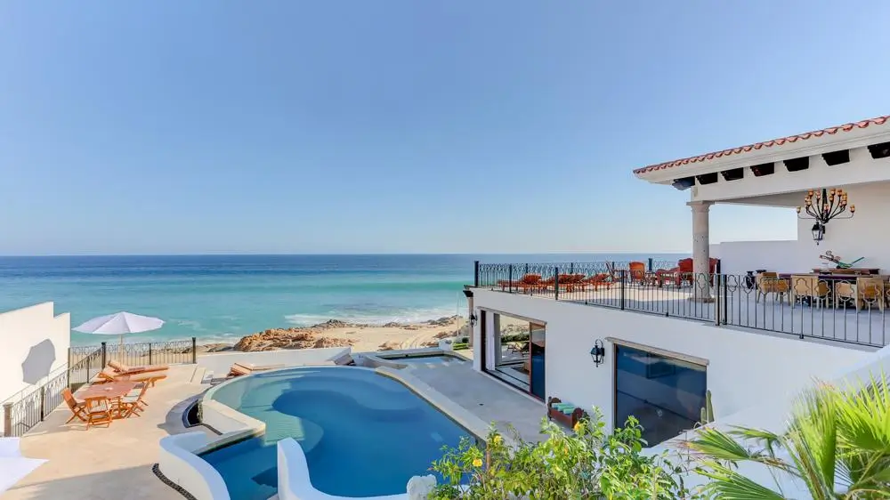 Casa La Laguna, Los Cabos vacation home with ocean view and sparkling blue pool